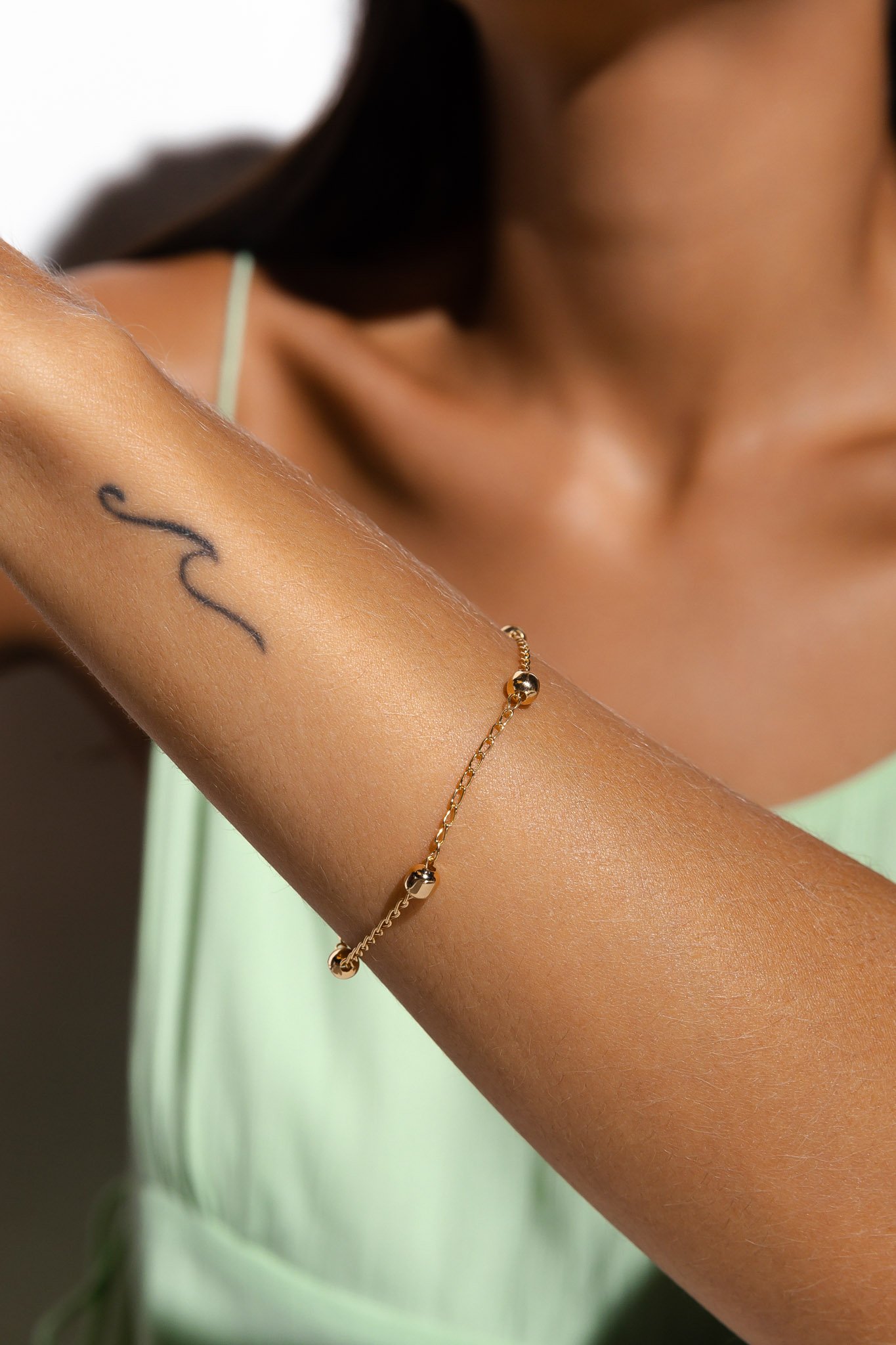 PULSEIRA COM BOLINHAS 18CM