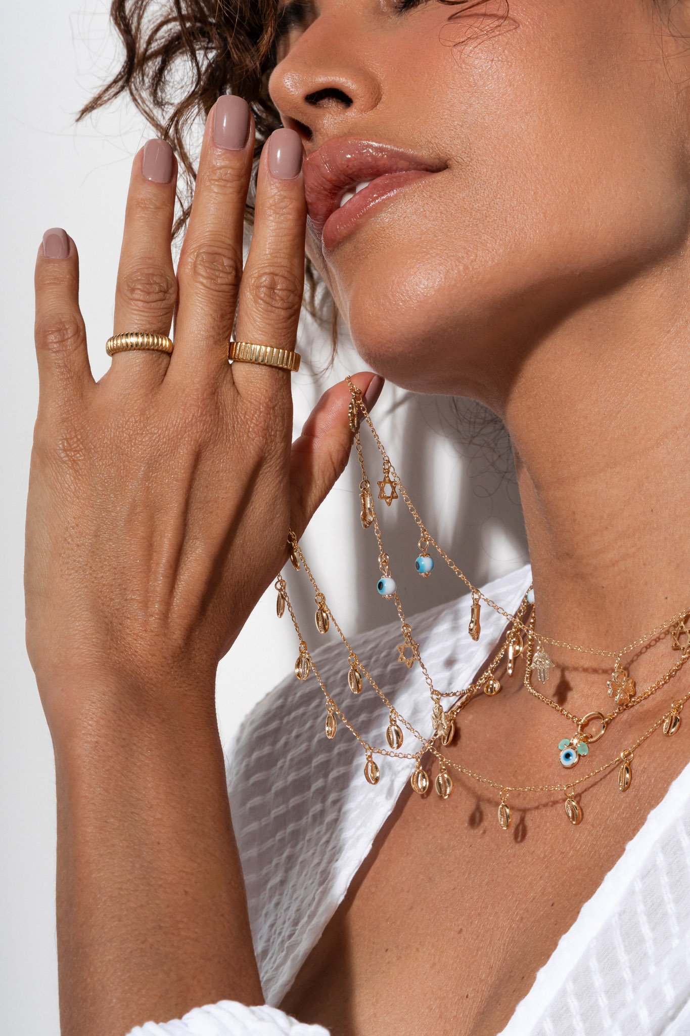 GARGANTILHA COM 21 BÚZIOS MINI