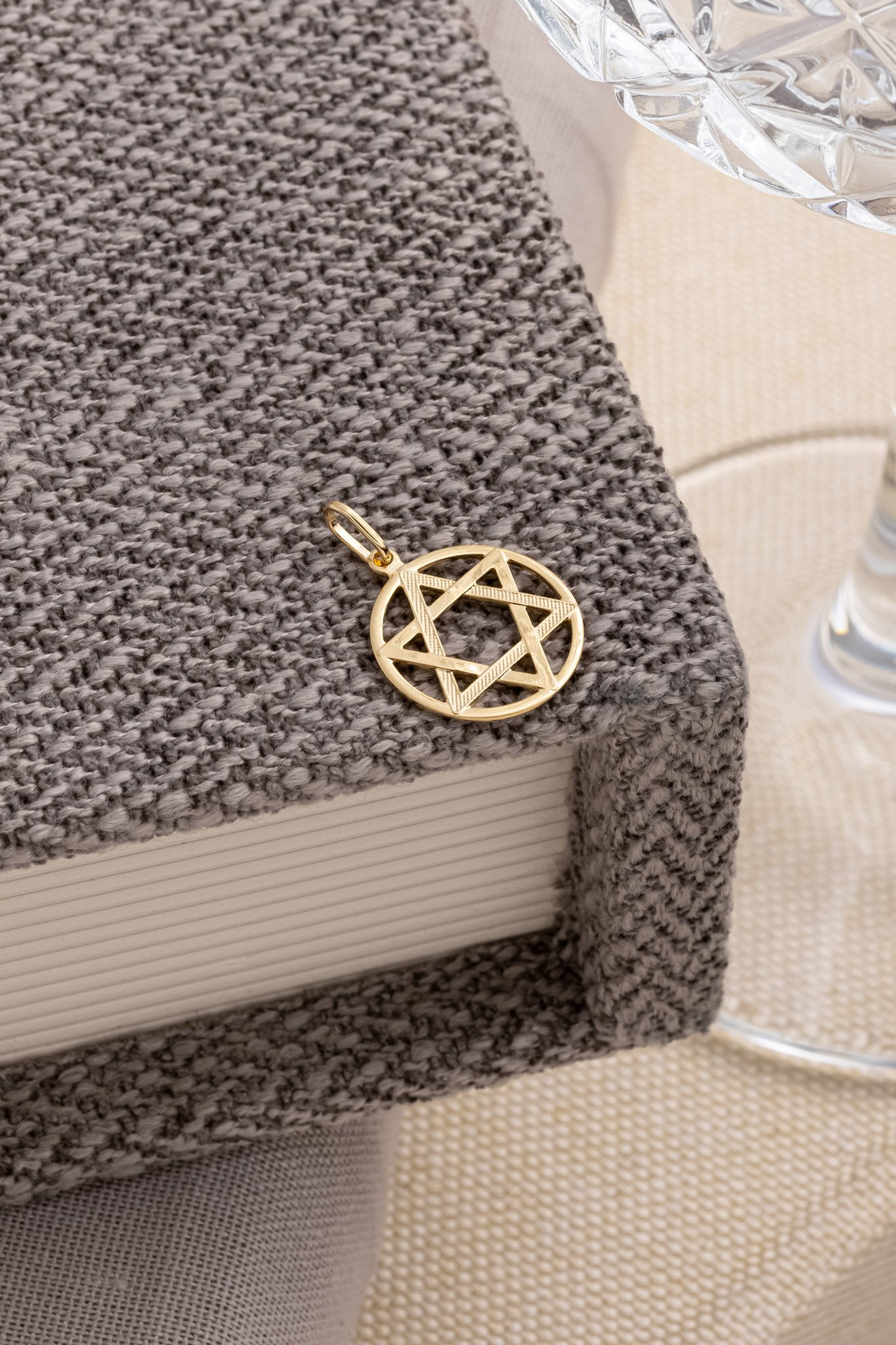 PINGENTE ESTRELA DAVI