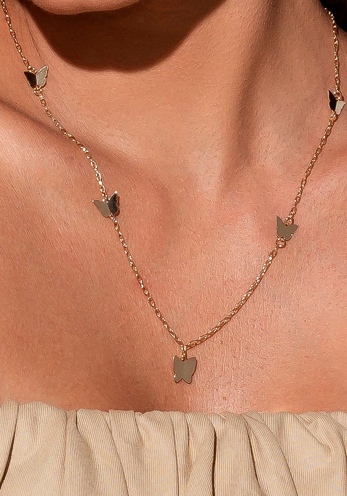 GARGANTILHA COM 5 BORBOLETAS 10X7.5MM DOBRADURA 40CM