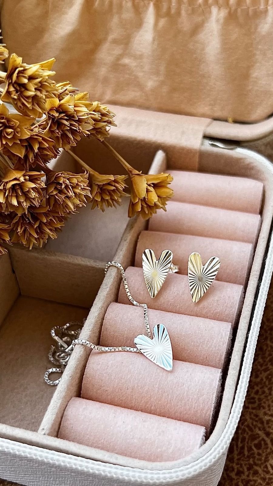 CONJUNTO PRATA CORAÇÃO DIAMANTADO